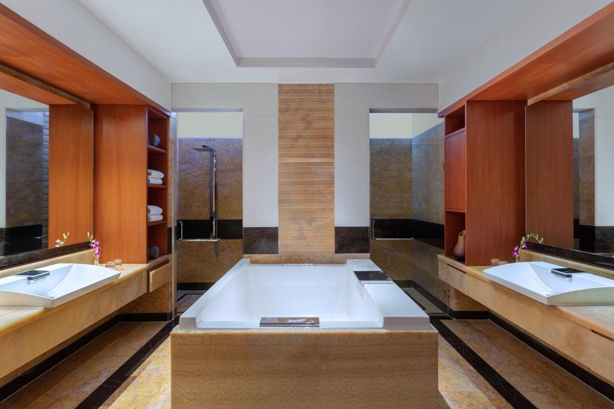 Le Meridien Coimbatore Exterior foto