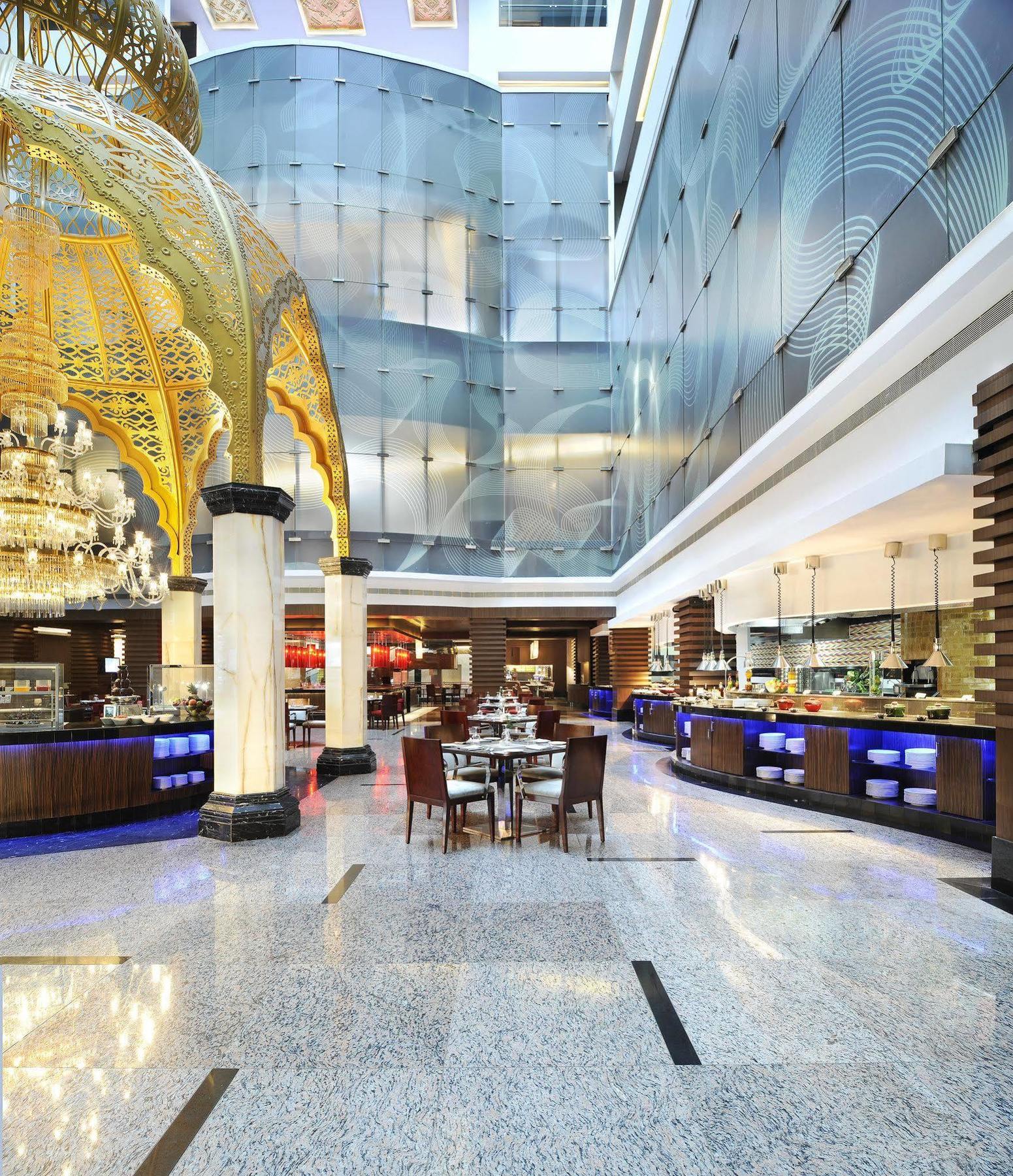 Le Meridien Coimbatore Exterior foto